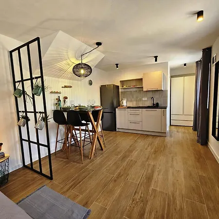 Gabi Apartment